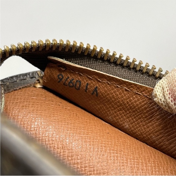 0136 Pre Owned Authentic Louis Vuitton Monogram Canvas Babylone Tote Bag VI0976 - Picture 2 of 6